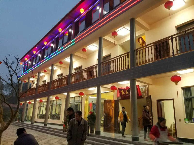湖南常德酒店景觀燈亮化工程