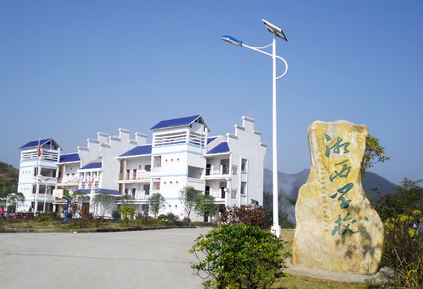 湖南湘西LED太陽(yáng)能路燈
