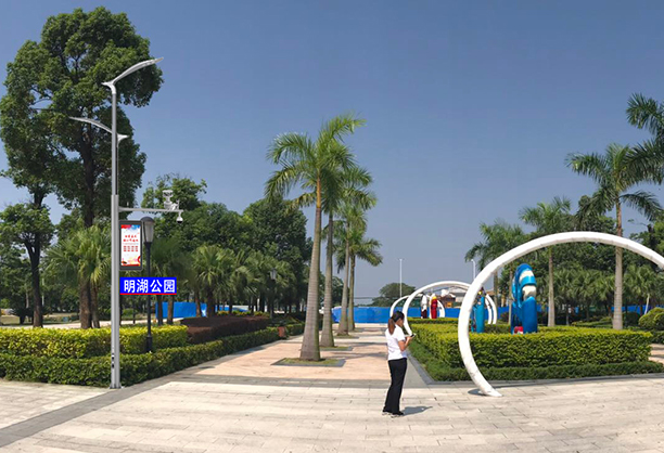 智慧路燈桿