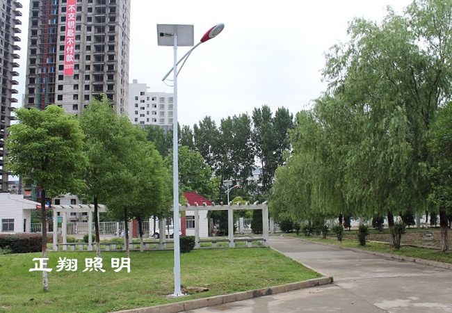 太陽(yáng)能路燈