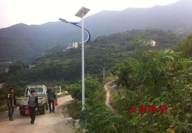 正翔照明太陽能路燈