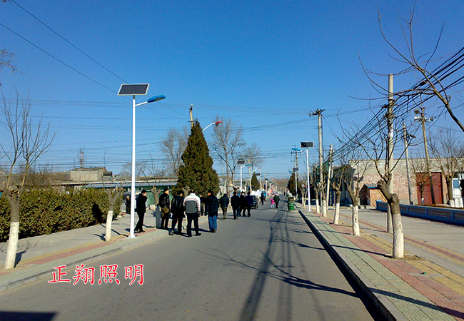 正翔太陽能路燈