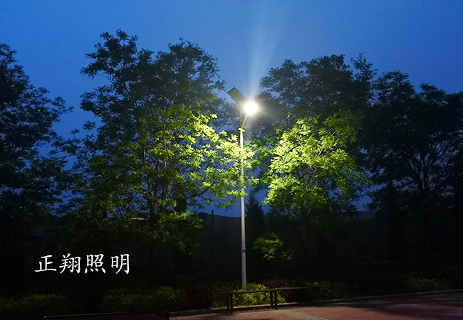 農(nóng)村太陽能路燈廠家