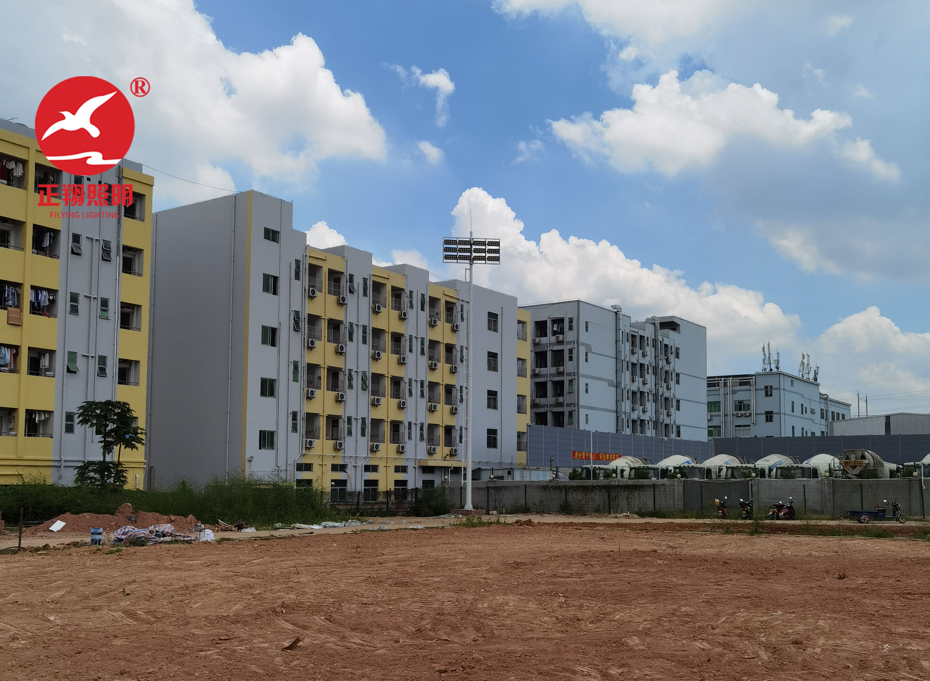 深圳市深科技工學(xué)校沙井校區(qū)中桿燈案例分享