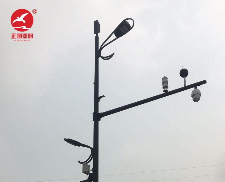 廣東珠海多功能路燈桿工程案例
