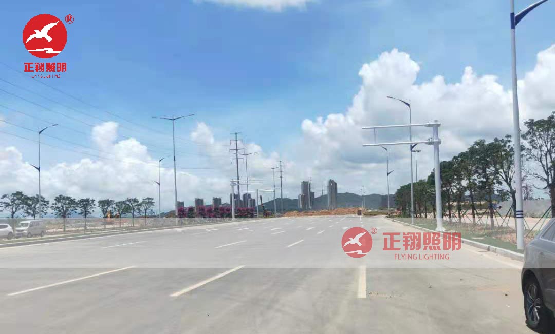 戶外雙臂太陽能路燈工程