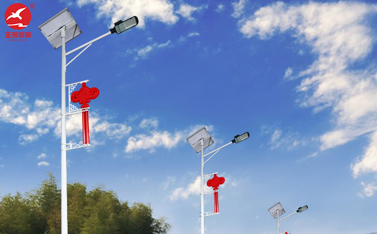 戶外雙臂太陽能路燈優(yōu)點(diǎn)介紹