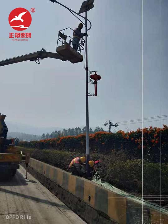 中國結(jié)太陽能路燈工程案例