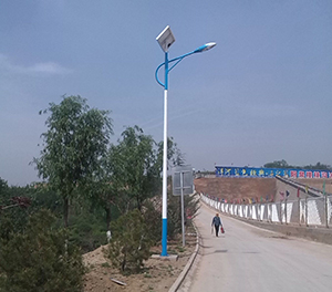 LED太陽(yáng)能路燈ZX1506應(yīng)用圖1